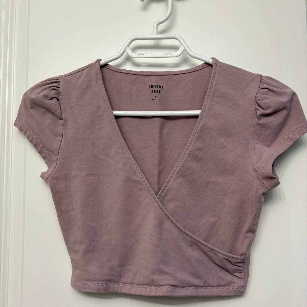 6/$32🛍️ Aritzia | Sunday Best Women's Pink Crop Top, XS
